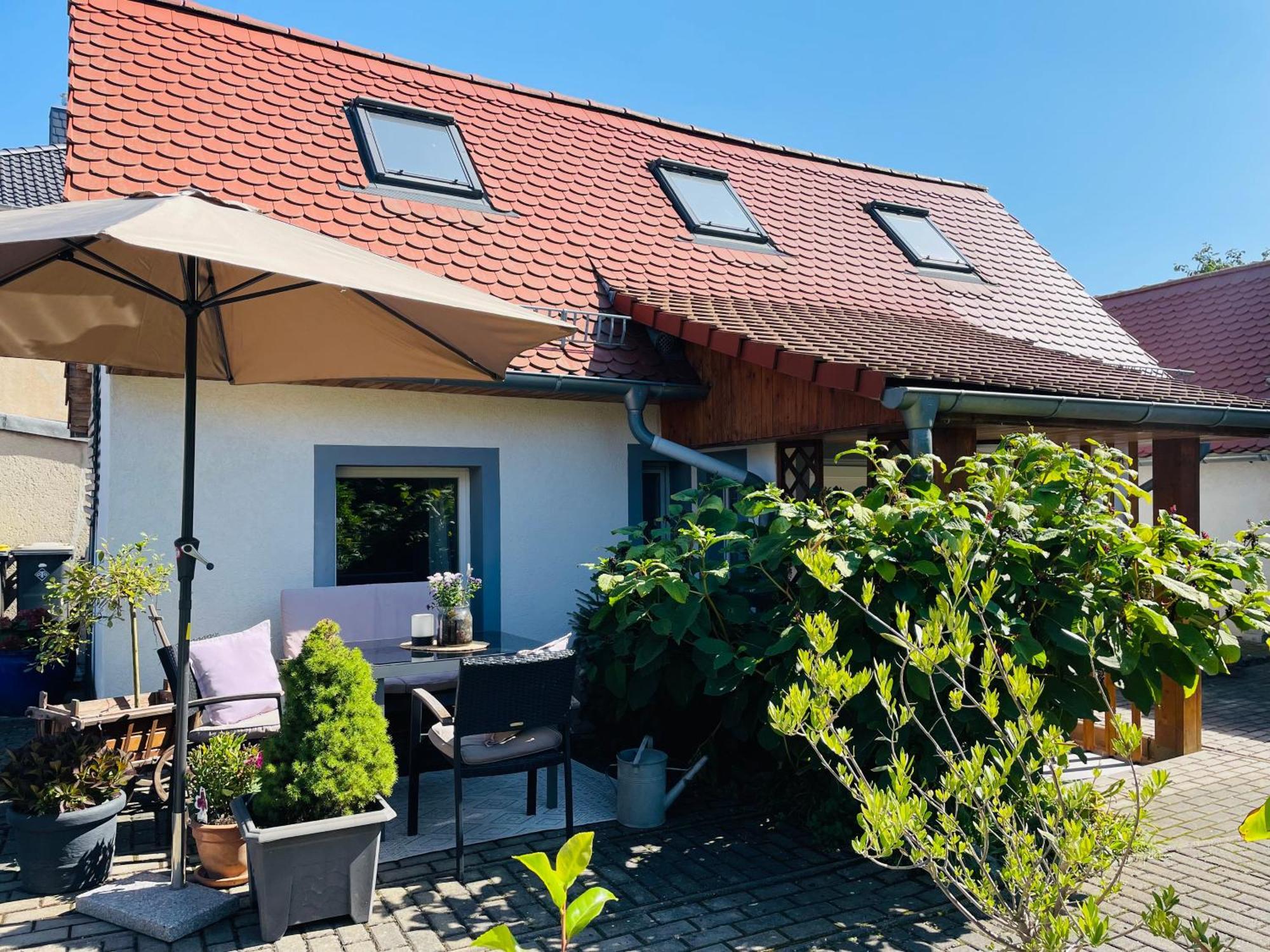 Ferienhaus Neuseenland Grosszossen エクステリア 写真